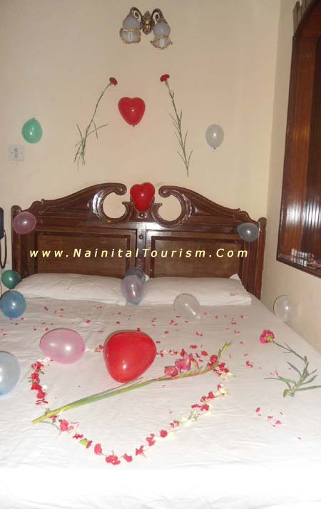 Honeymoon Bed Decoration